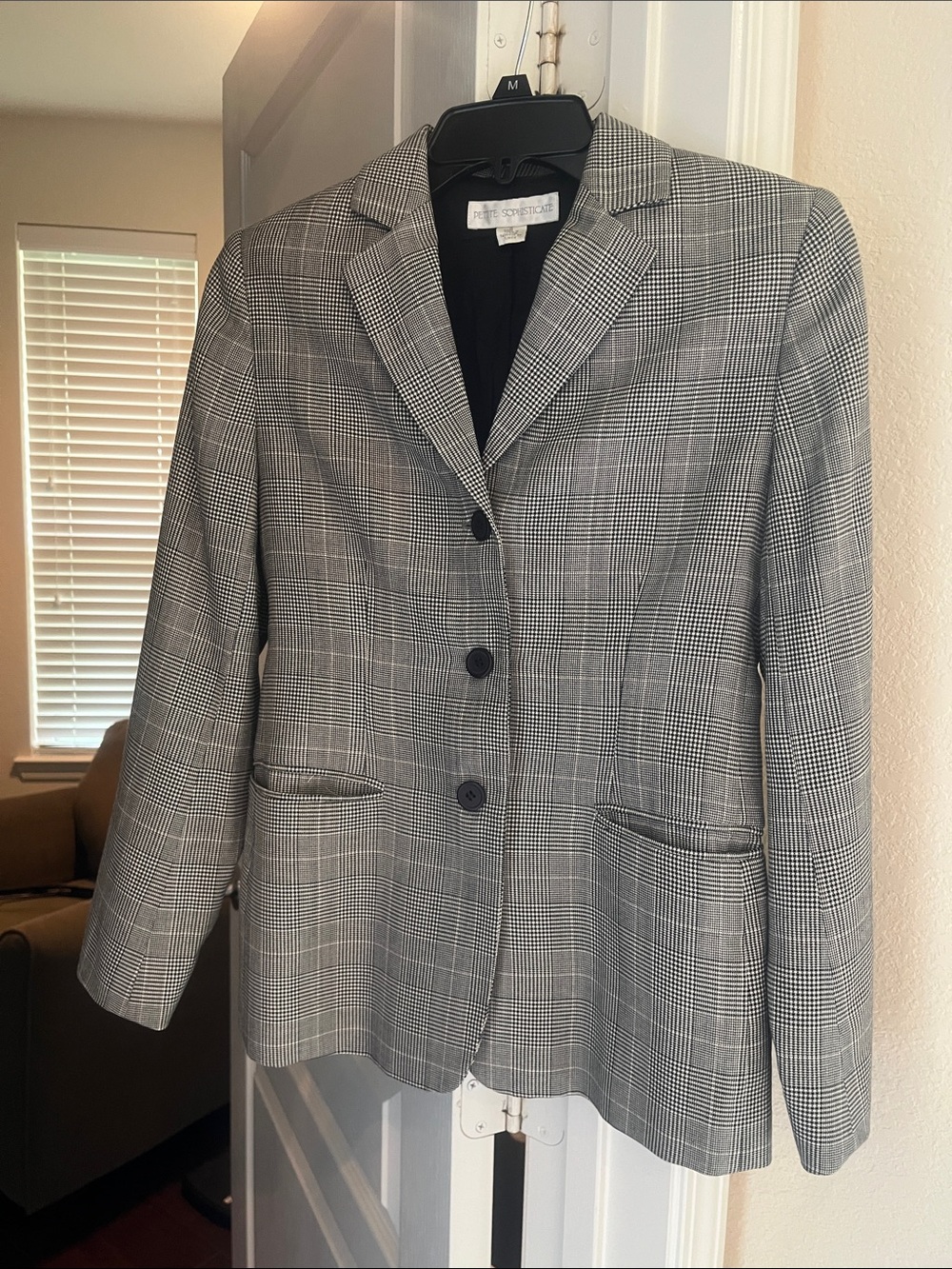 Petite Sophisticate Black & Gray Glen Plaid Blazer